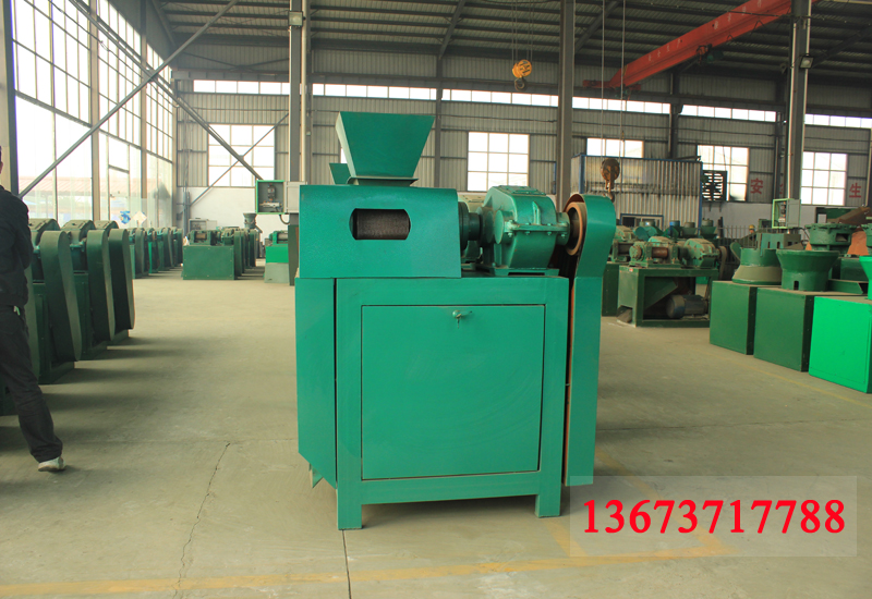 3_對(duì)輥擠壓造粒機(jī)-7